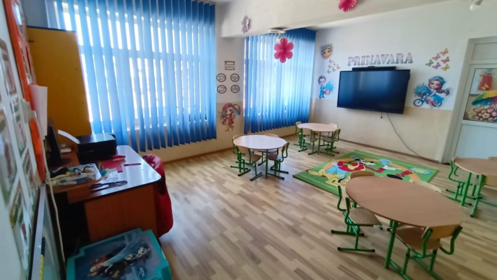 ,,Dotarea cu mobilier, materiale didactice și echipamente digitale a unităților de învățământ de pe raza Comunei Castranova, judetul Dolj”