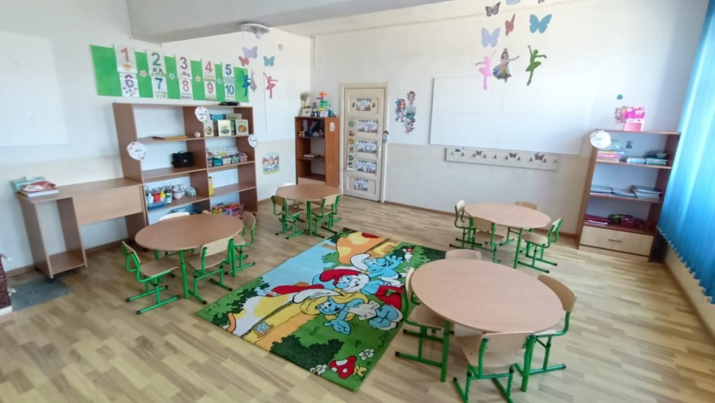 ,,Dotarea cu mobilier, materiale didactice și echipamente digitale a unităților de învățământ de pe raza Comunei Castranova, judetul Dolj”
